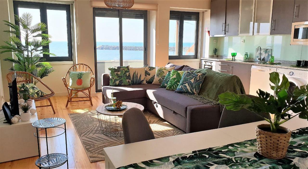 The Shore@Greencoast - Waterfront Beach House Espinho Espinho  Exterior foto